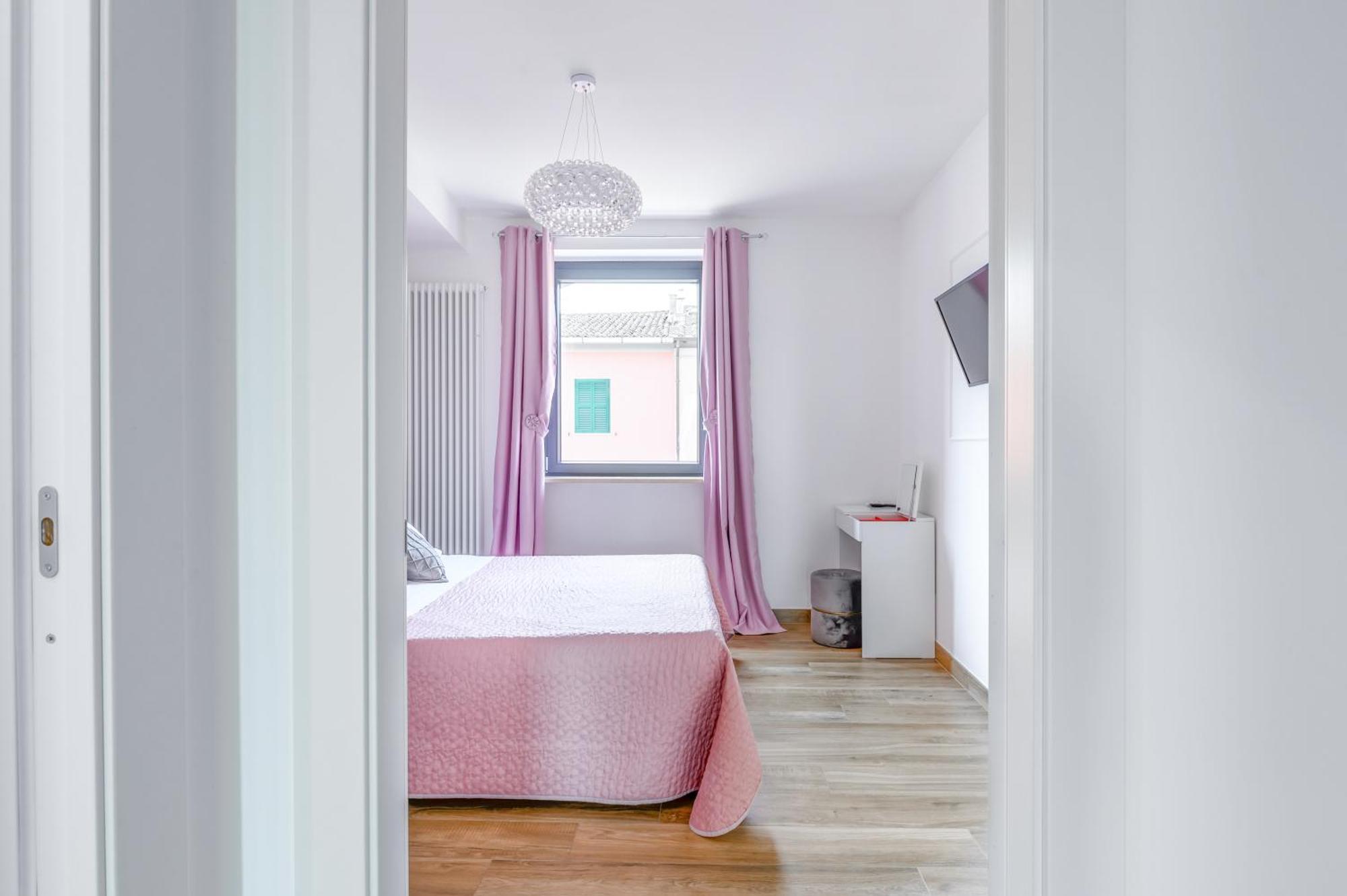 Casa Vacanze Maddalena - Palazzetto Sul Lago - Diamante Rosa Marta Kültér fotó