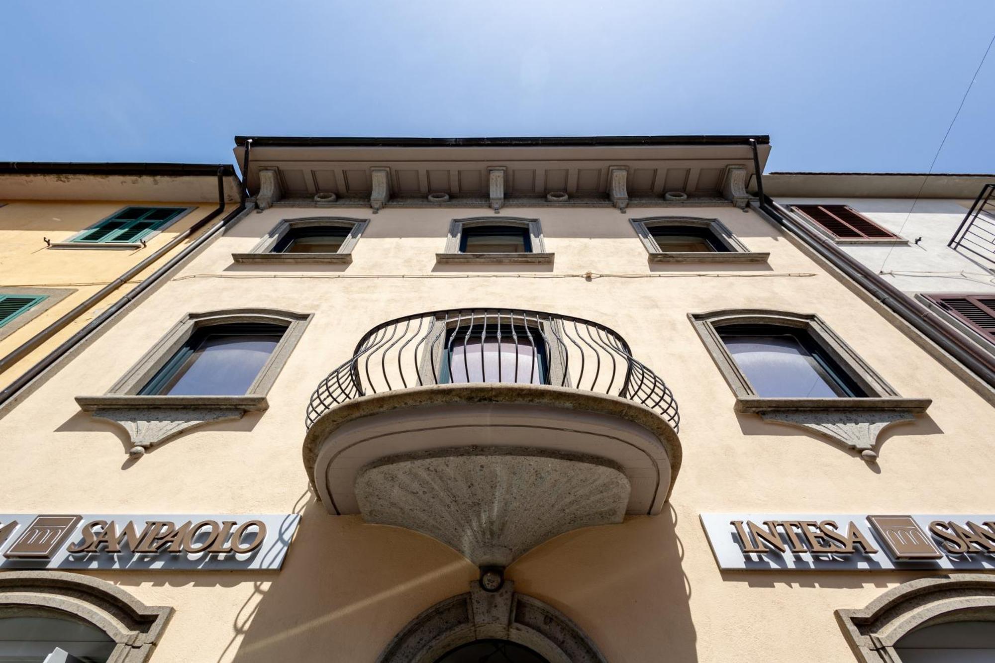 Casa Vacanze Maddalena - Palazzetto Sul Lago - Diamante Rosa Marta Kültér fotó
