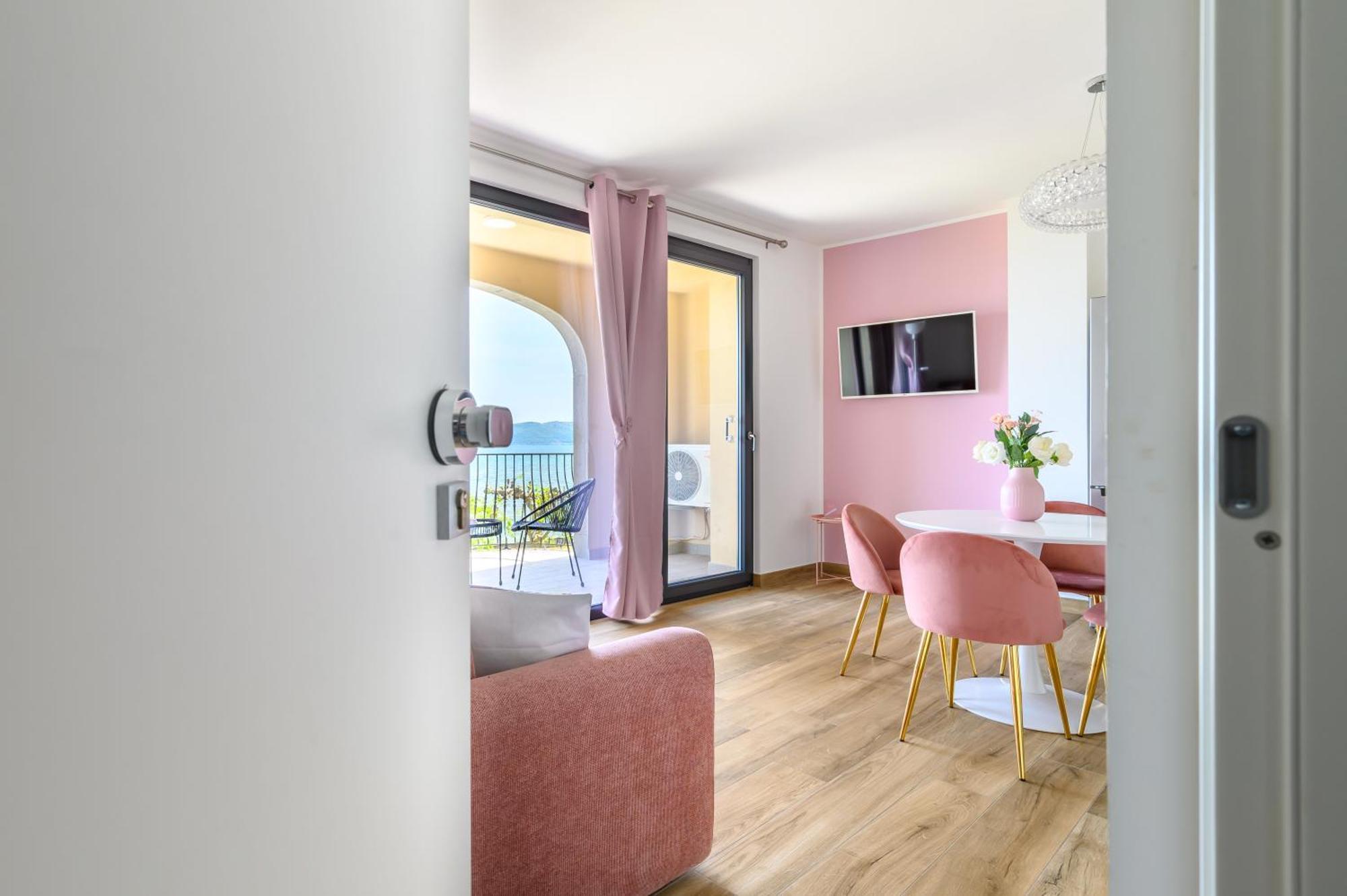 Casa Vacanze Maddalena - Palazzetto Sul Lago - Diamante Rosa Marta Kültér fotó