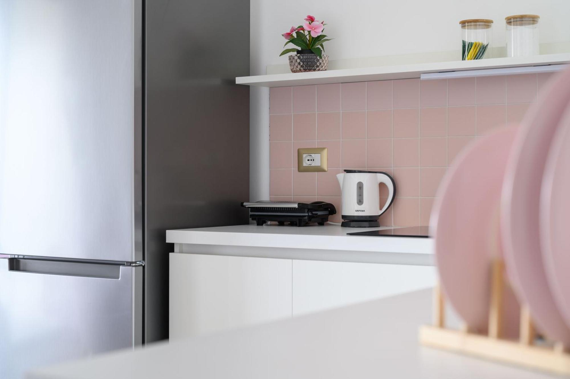 Casa Vacanze Maddalena - Palazzetto Sul Lago - Diamante Rosa Marta Kültér fotó